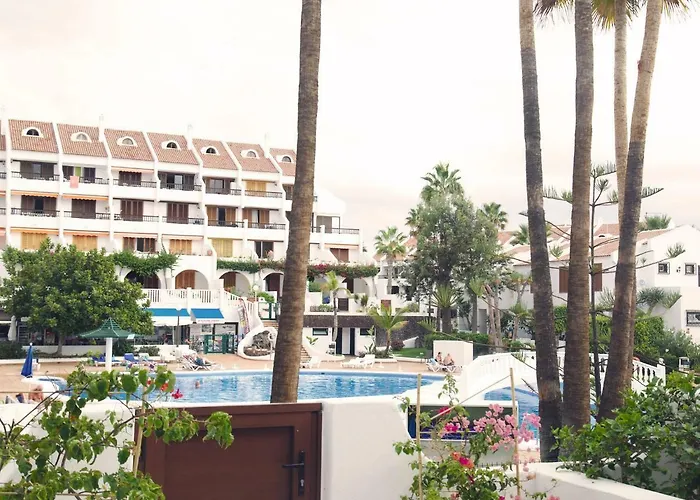 2 Min Walk To - Private Solarium בית נופש *