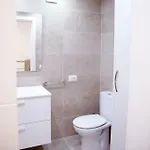 度假居 2 Min Walk To - Private Solarium 阿德耶